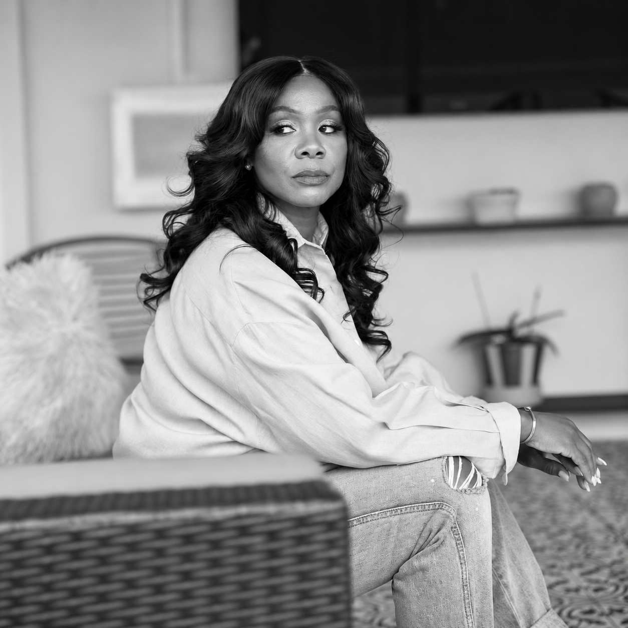 Dana Reshay black-and-white portrait